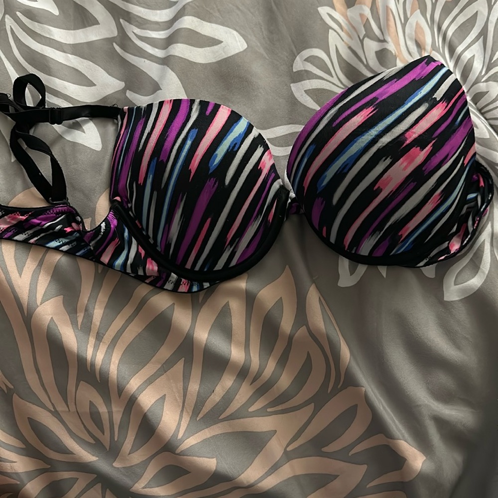 Victoria Secret PINK Bra 32B